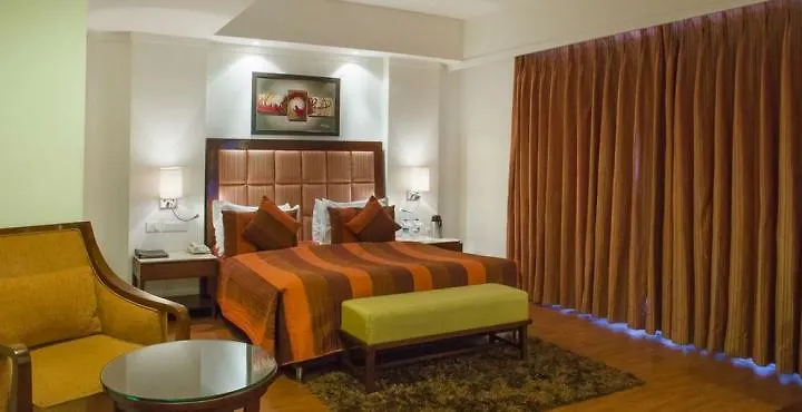 The Golden Plaza Hotel Panchkula