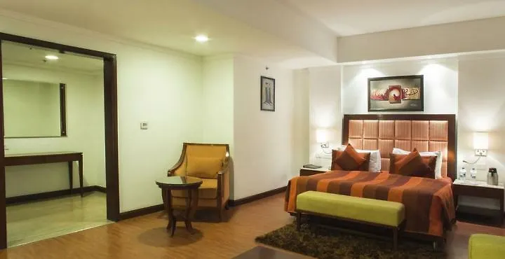 The Golden Plaza Hotel Panchkula