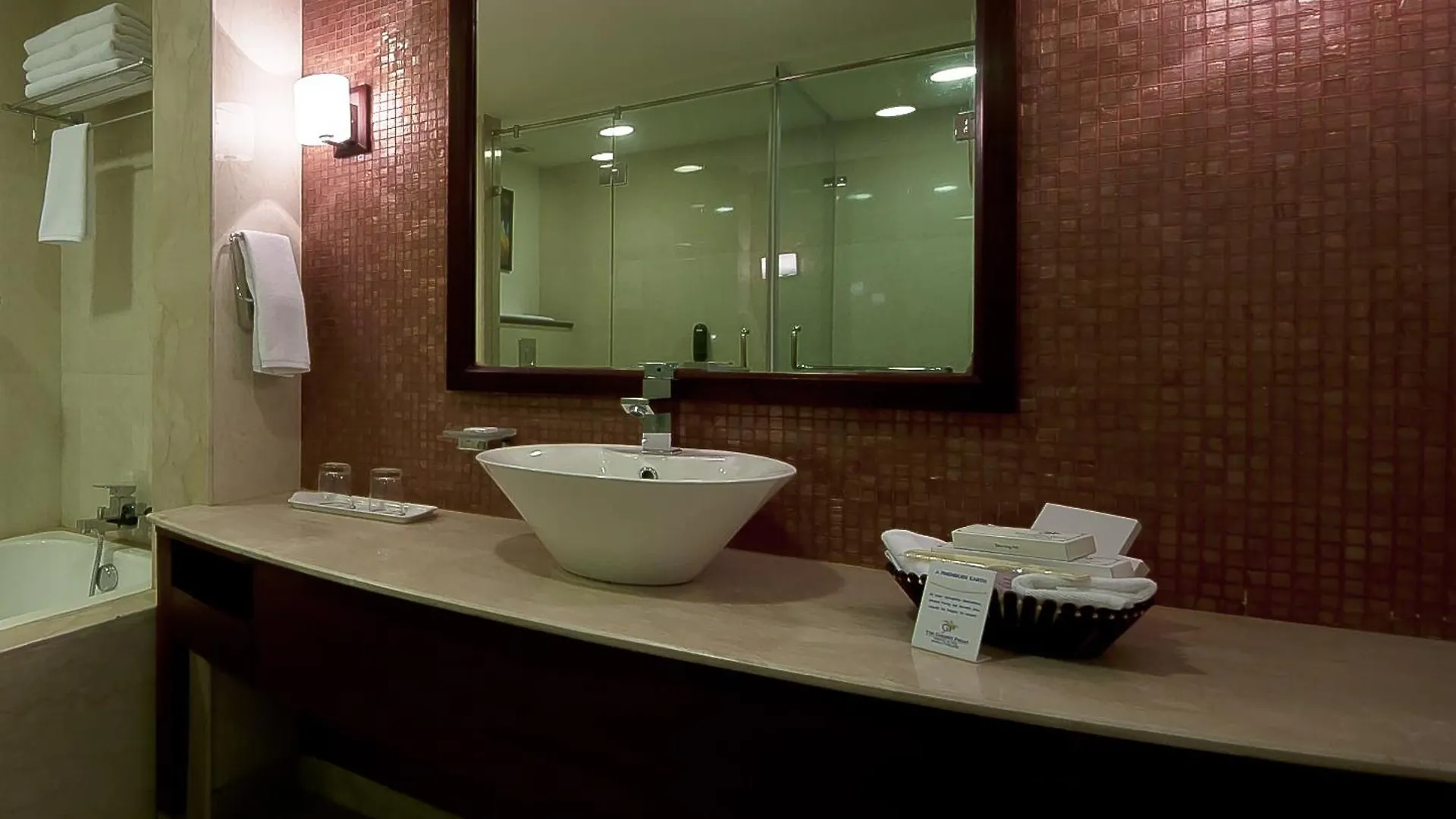 The Golden Plaza Hotel Panchkula