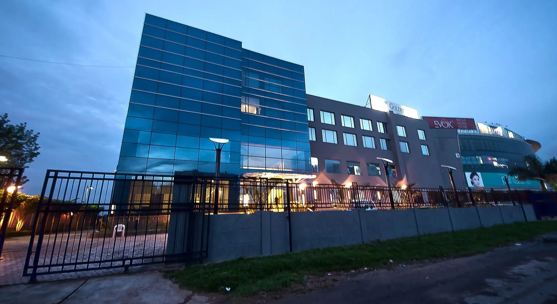 The Golden Plaza Hotel Panchkula