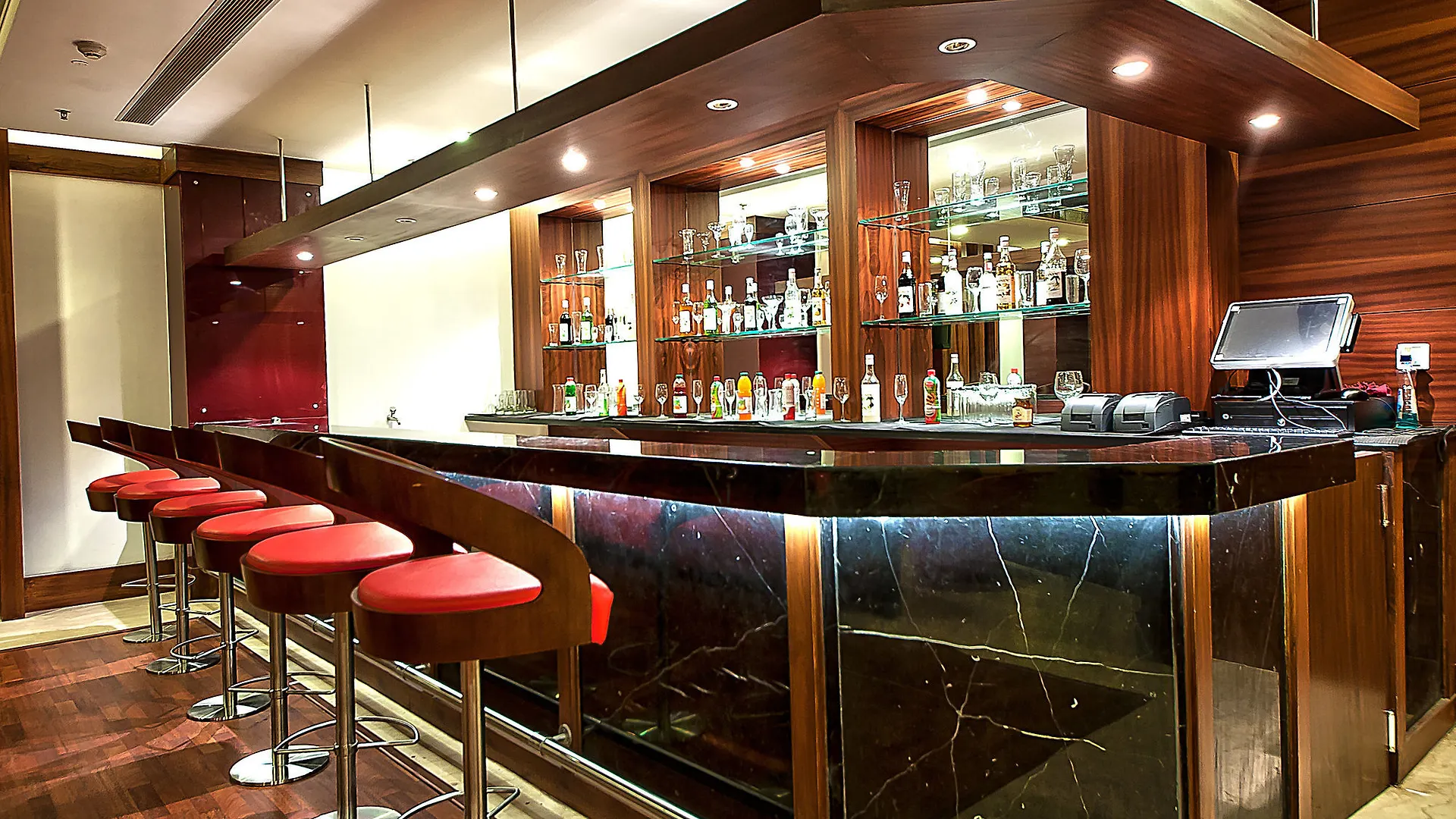 The Golden Plaza Hotel Panchkula